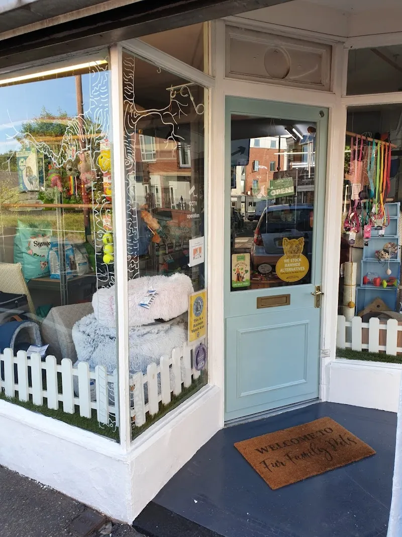 Fur Family Pets in Harborne Park Road